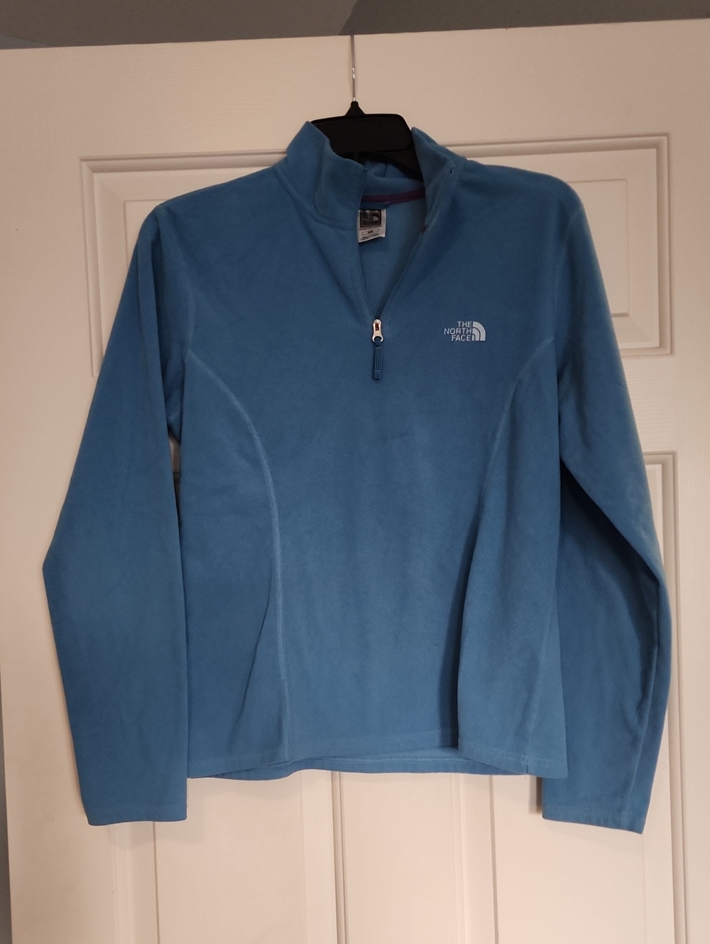 The North Face Women's Sky Blue Quarter-Zip Fleece Pullover